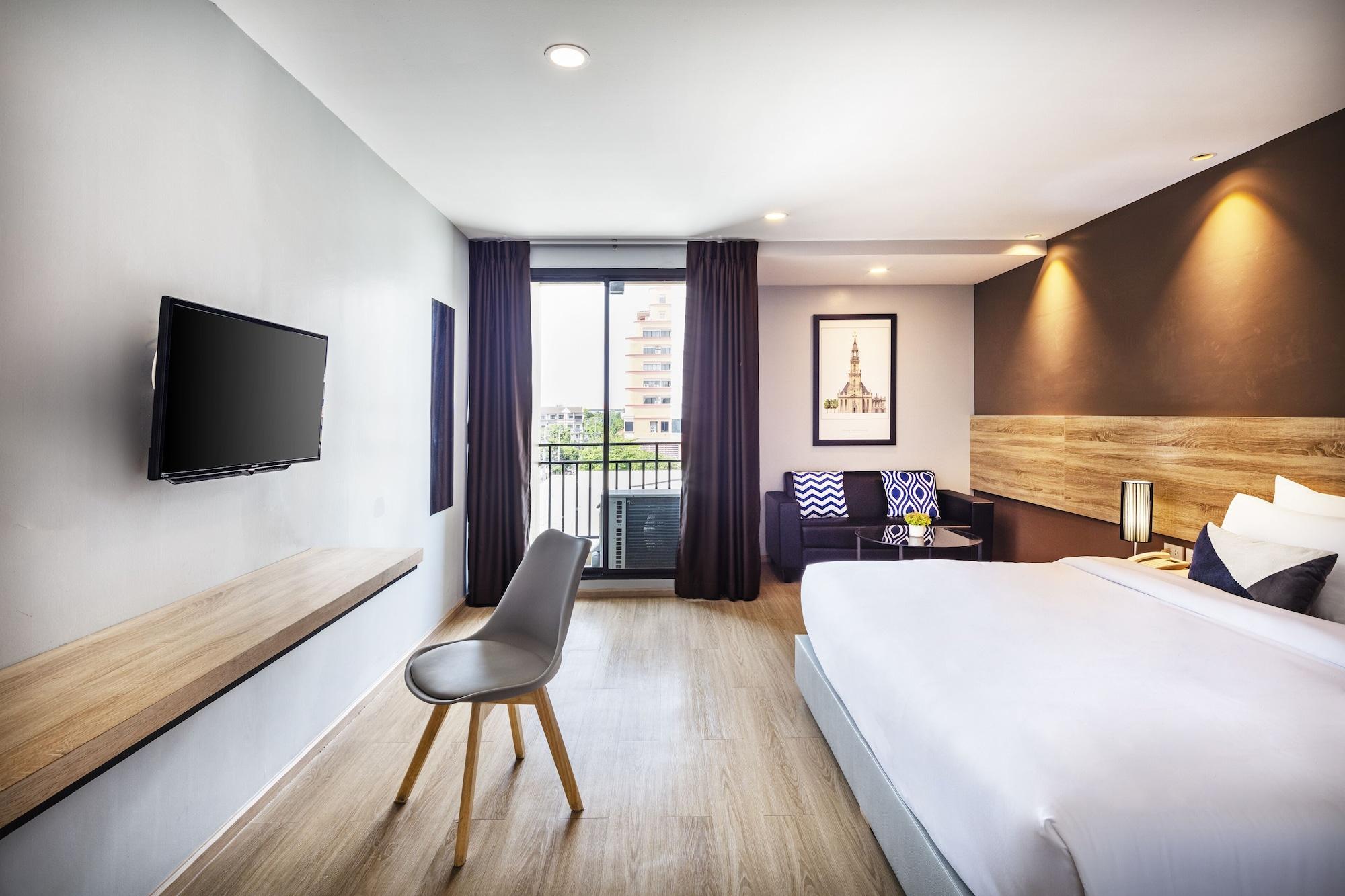 Narra Hotel Bangkok Exterior photo