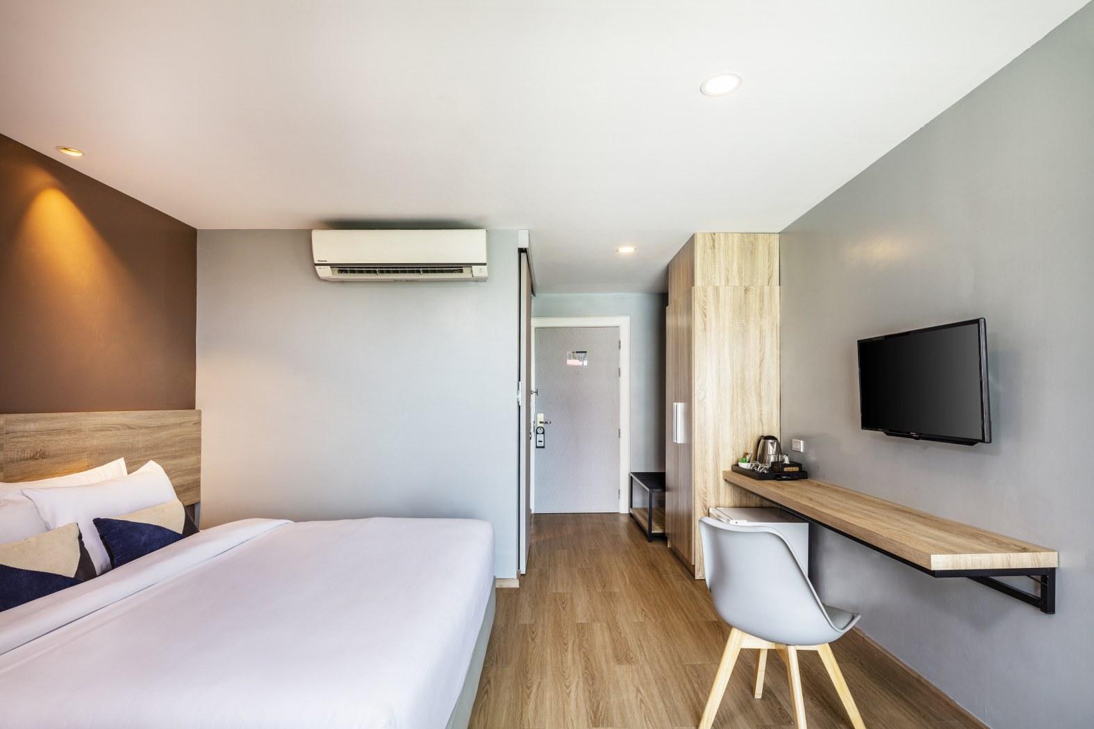 Narra Hotel Bangkok Exterior photo