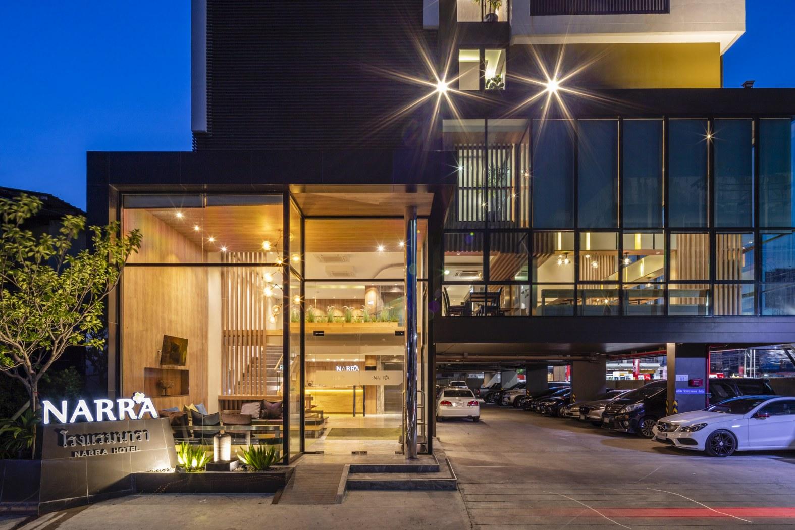 Narra Hotel Bangkok Exterior photo